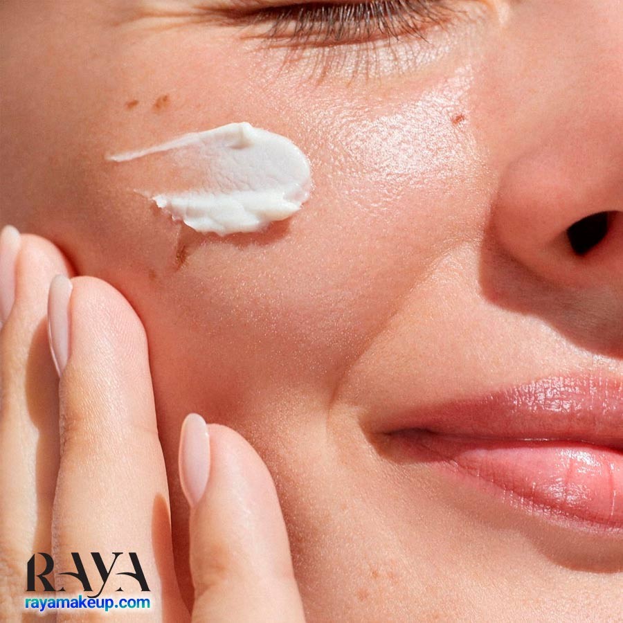 کرم مرطوب کننده آلپاویت مناسب پوست حساس Alpavit Moisturizing Cream For Sensitive Skin