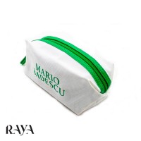 کیف لوازم آرایشی با رنگ سفید و سبز ماریو بادسکو